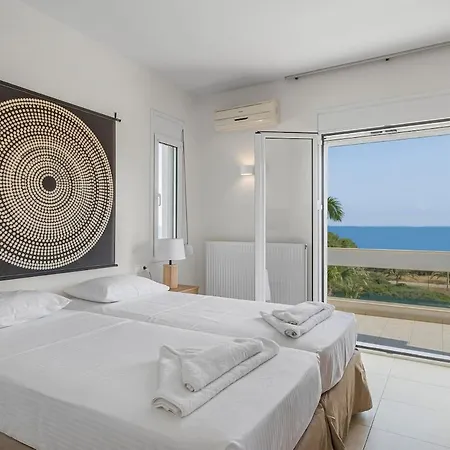 Yiayia Relaxing By The Sea And Heated Pool Villa Sissi