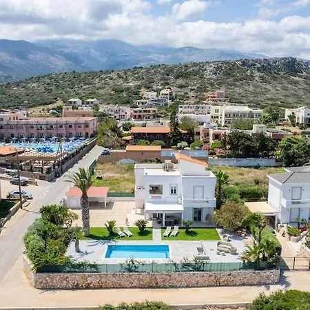 Villa Yiayia Relaxing By The Sea And Heated Pool *